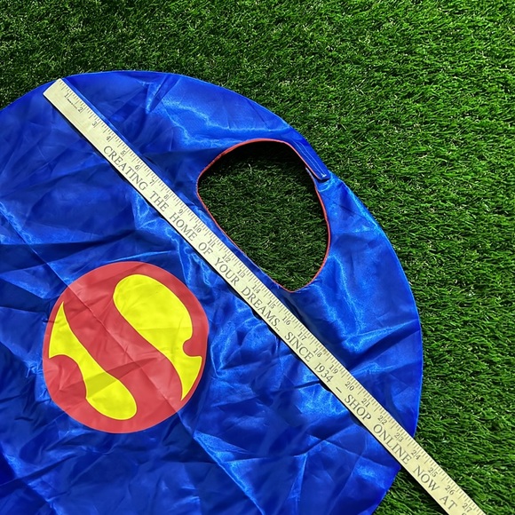 Super Hero Cape - Picture 3 of 5